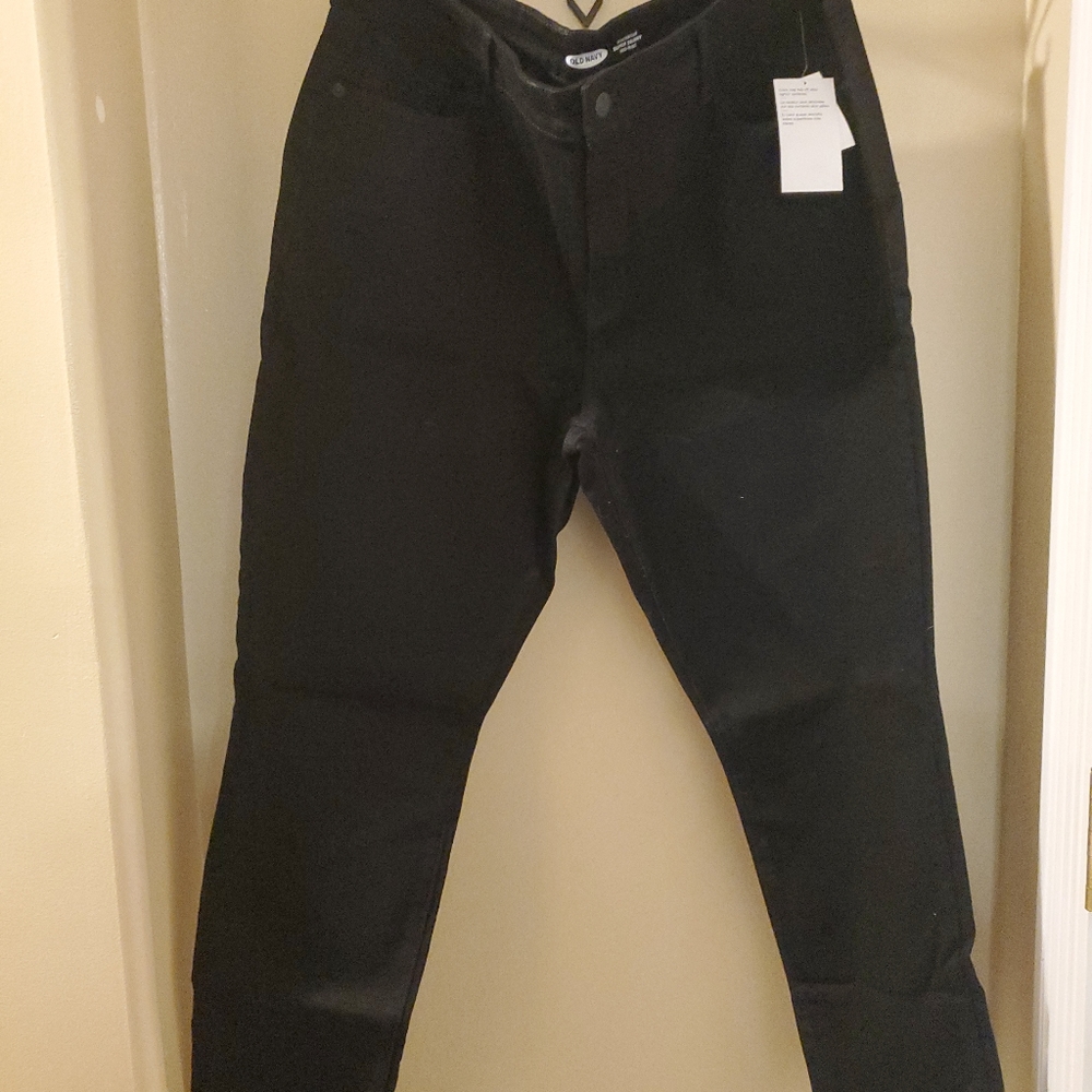 Old Navy Super skinny, Stretch, mid rise black jeans, size 16